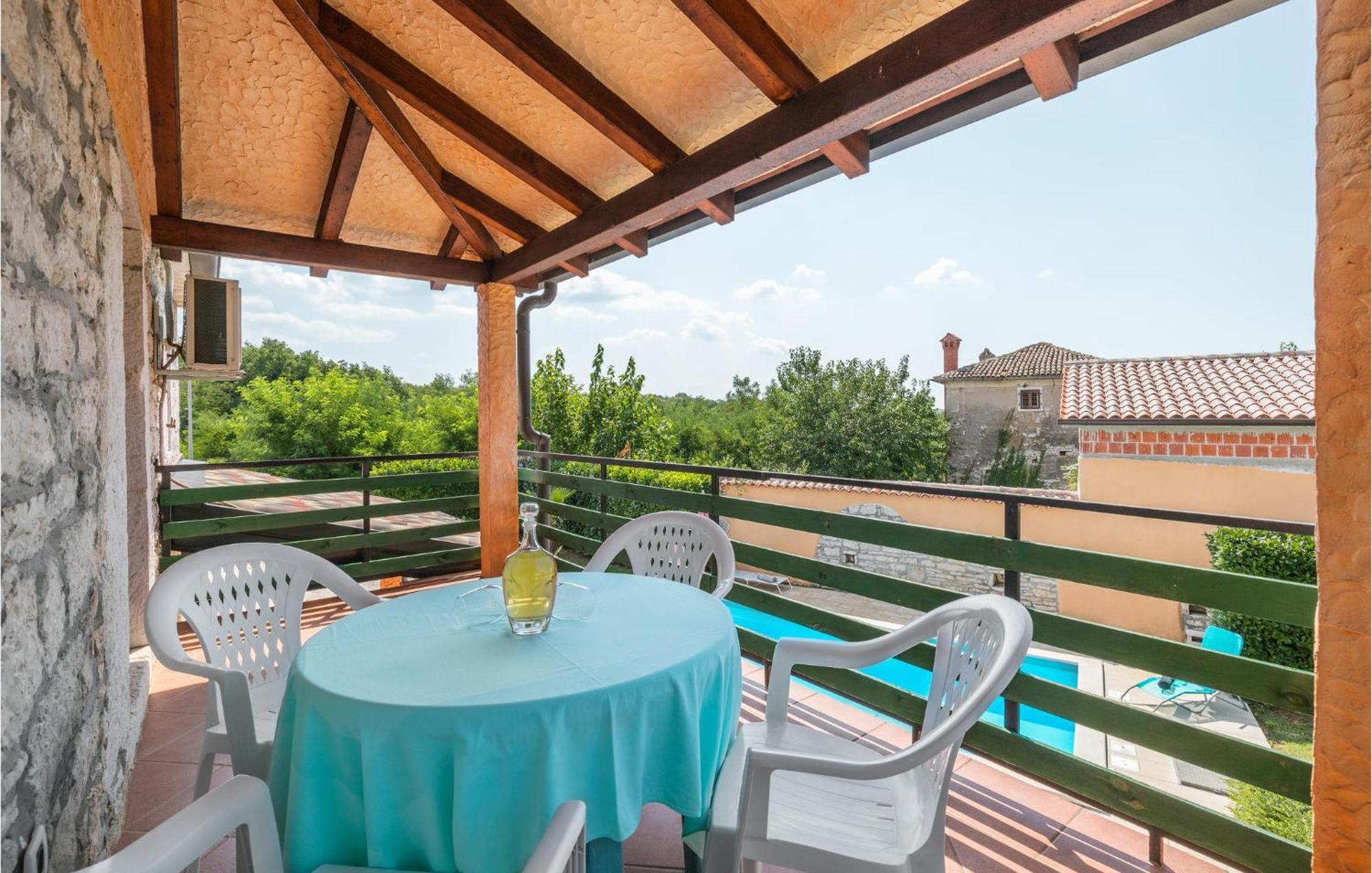 Lovely Home In Visnjan With Outdoor Swimming Pool エクステリア 写真